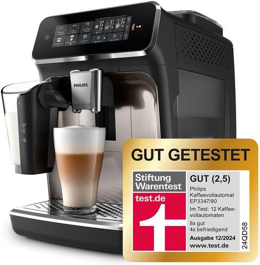 Kaffeevollautomat für sechs Getränke; Modernes Farb-Touchscreen-Display; LatteGo-Milchsystem; SilentBrew-Funktion; Vollkeramik-Mahlwerk; AquaClean Filter. Farbe: Schwarzchrom. Modell: EP3347/90